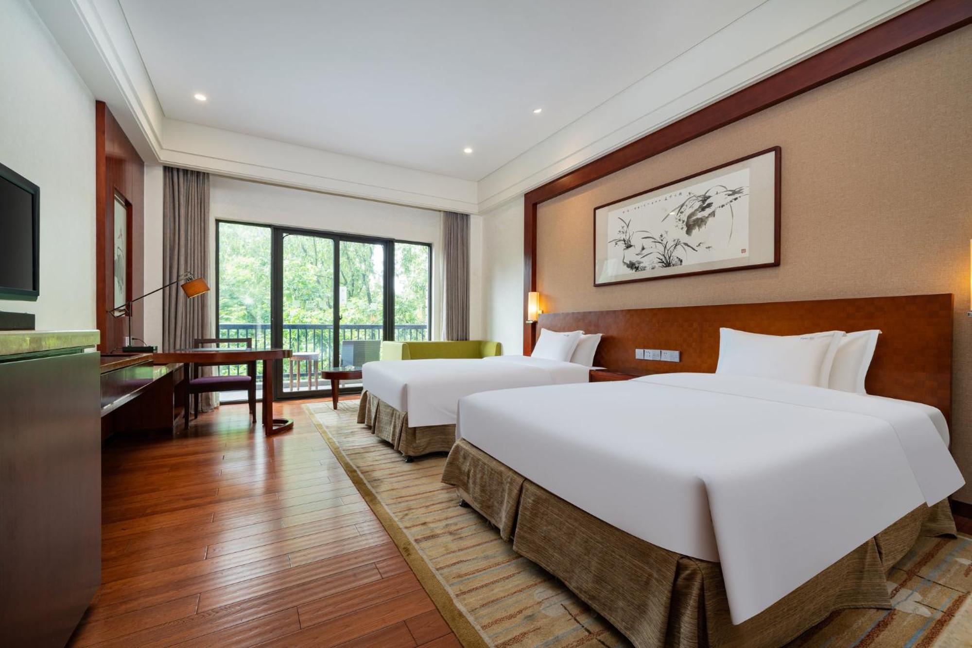 Holiday Inn Resort Chaohu Hot Spring By Ihg Хэфэй Экстерьер фото